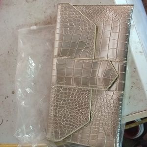 JJ Winters Nikki Clutch Gold Embossed Purse Magnetic Closure Pocketbook Bag